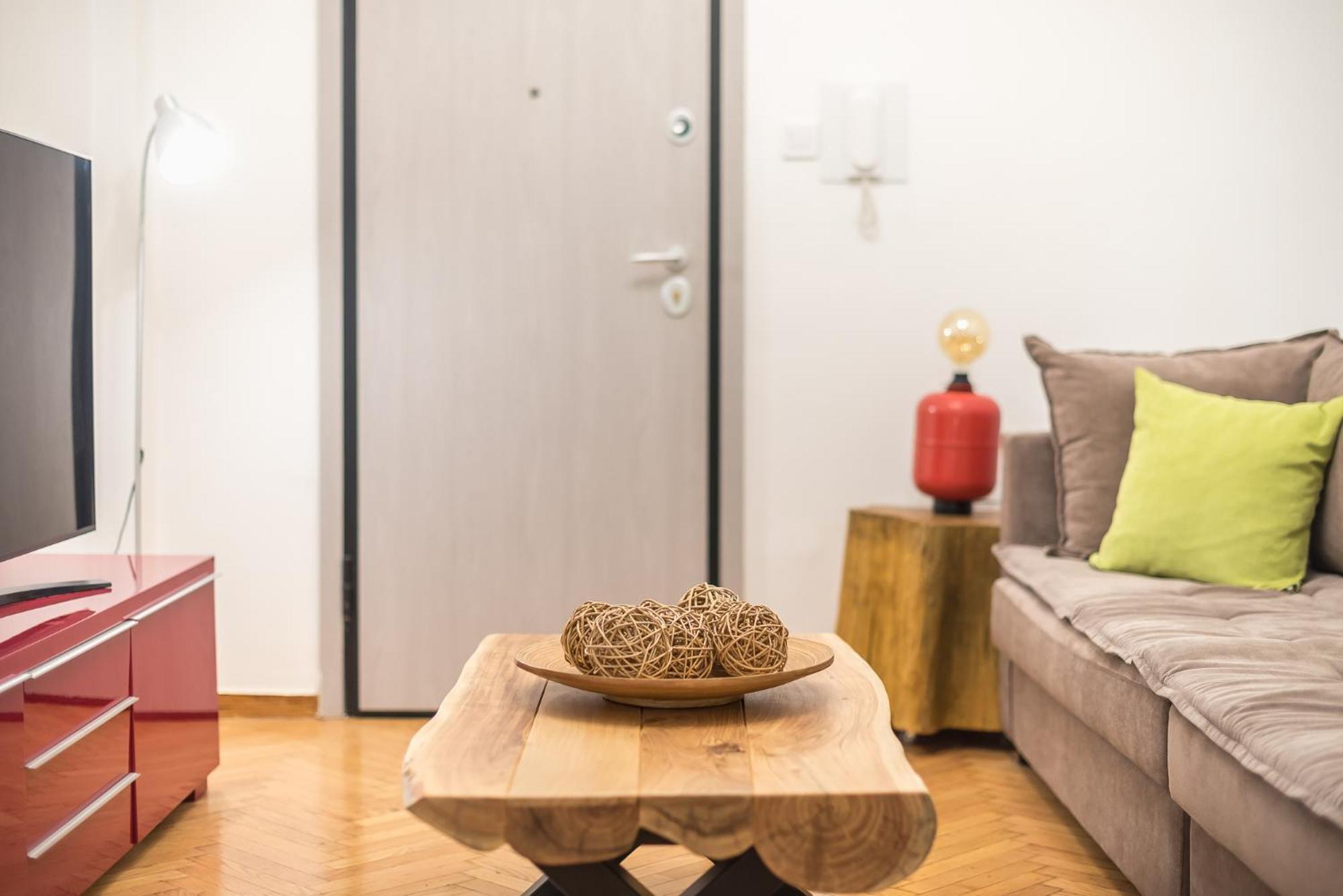 Stylish Luxury Apartment At Ampelokipi Metro Station Athens Ngoại thất bức ảnh
